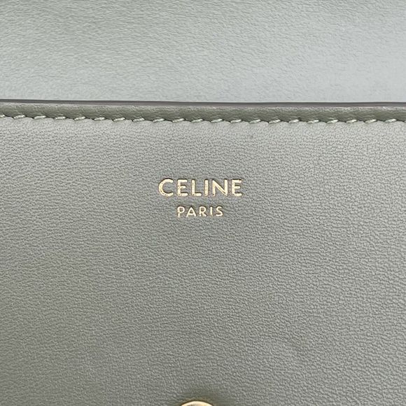 CELINE LARGE WALLET TRIOMPHE IN SHINY CALFSKIN DARK OLIVE Box And Dust Bag - Picture 13 of 16